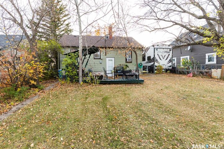 Property Photo:  422 Alberta Avenue  SK S0L 1R0 
