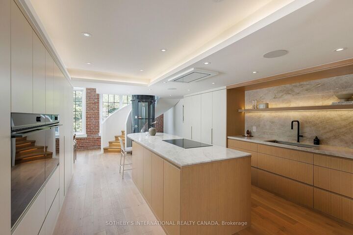 Property Photo: 1100 Lansdowne Avenue 339 ON M6H 4K1
