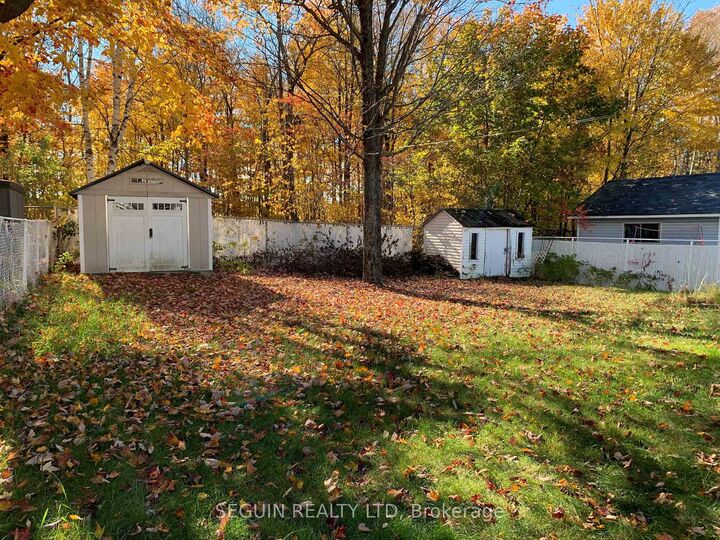 Photo de la propriété:  650 Berthiaume Street  ON K6A 3M1 