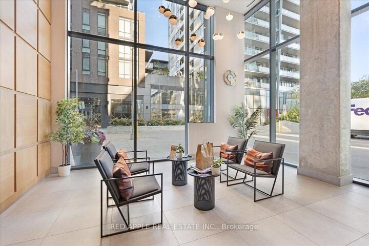 Property Photo:  30 Baseball Place 207  ON M4M 0E8 