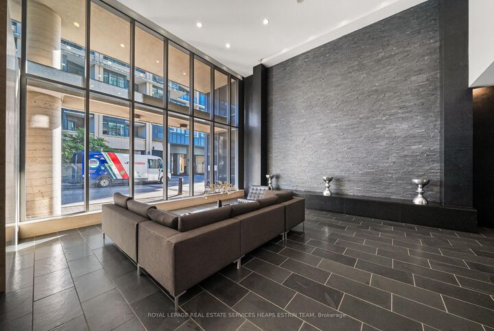 Property Photo: 55 East Liberty Street 1709 ON M6K 3P9