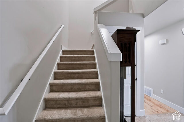 Property Photo:  1496 E 6225 S  UT 84405 