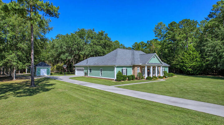 Property Photo: 1800 River Pointe Drive GA 31701