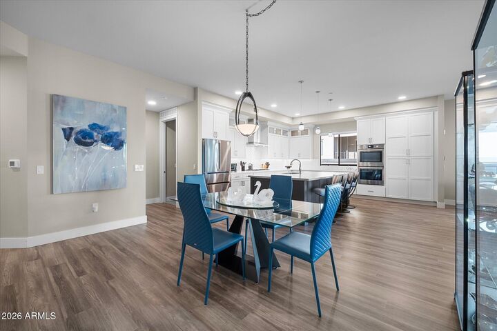 Property Photo:  5250 E Deer Valley Drive 353  AZ 85054 