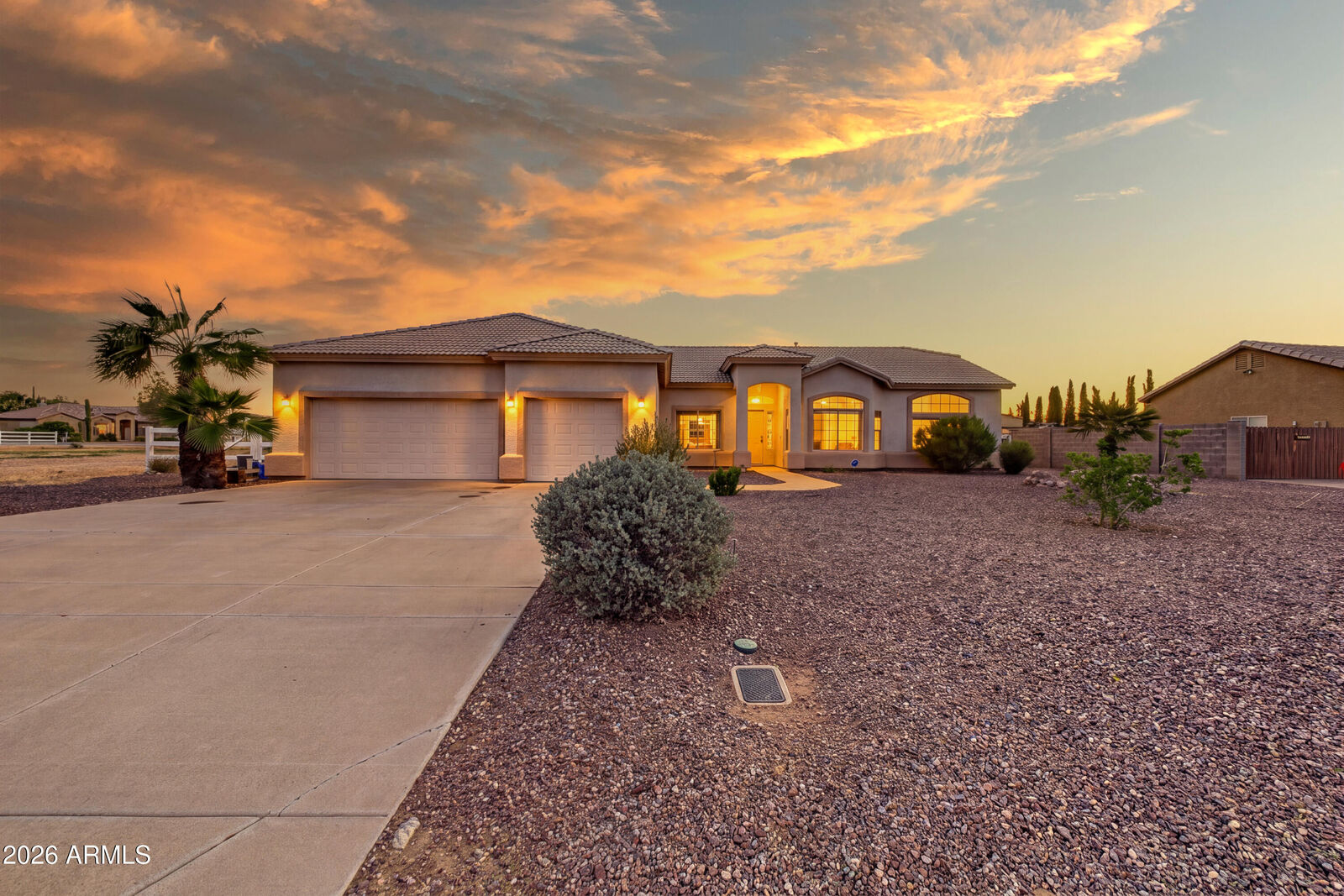 Property Photo:  10606 W Quartz Drive  AZ 85193 