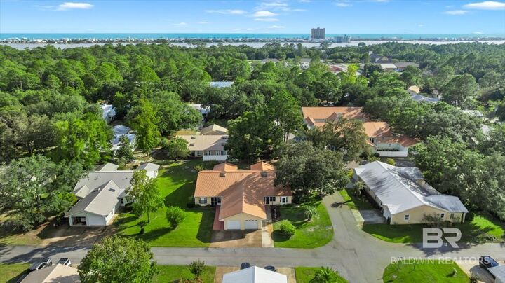 Property Photo: 1212 Quail Run E Unit 2001 AL 36542
