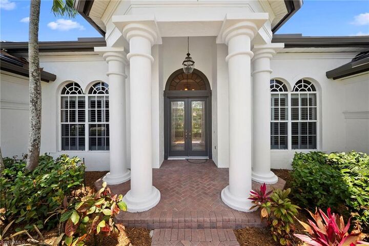 Property Photo:  14540 Ocean Bluff Dr  FL 33908 