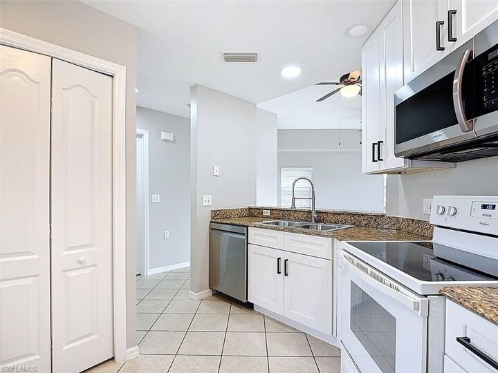 Property Photo: 12151 Summergate Cir R101 FL 33913