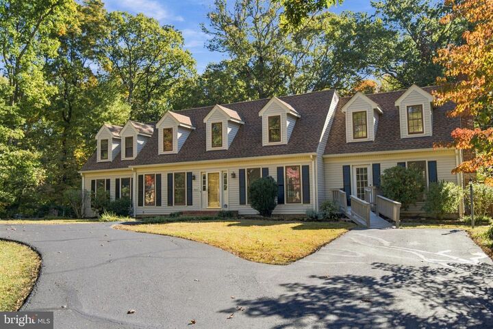 Property Photo:  13113 Chapel Hills Drive  VA 22407 