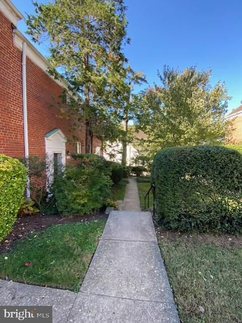 Property Photo: 3328 Gunston Road VA 22302