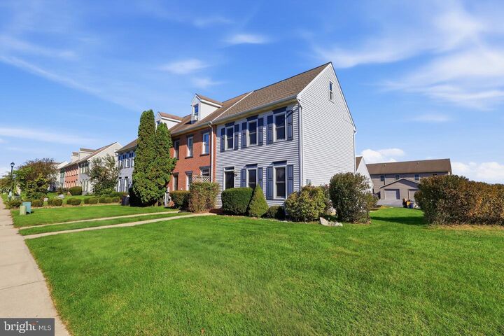 Property Photo:  553 Bracken Drive  PA 17201 