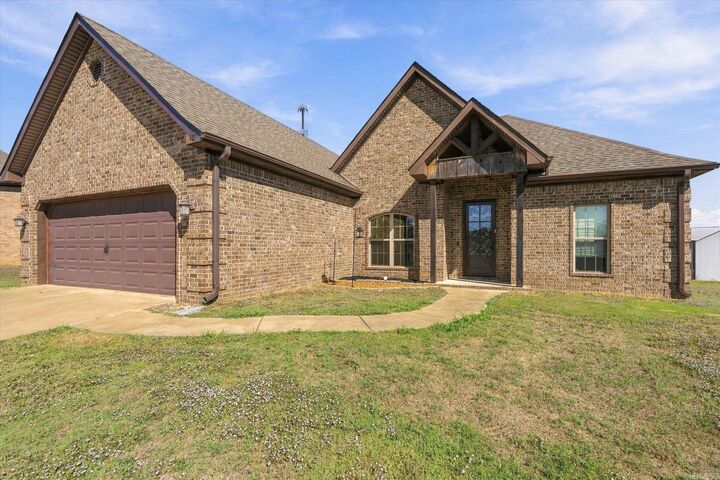 Property Photo:  107 Sloan Circle  AR 72417 