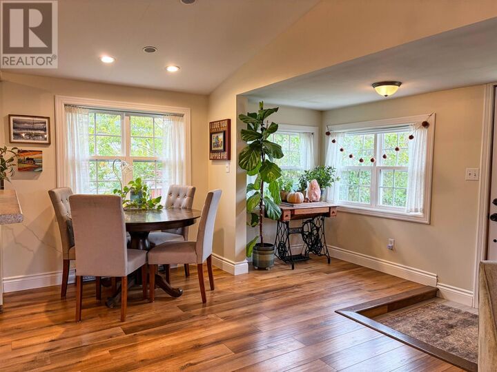 Property Photo: 381 Chestnut Avenue PE C1N 2E8