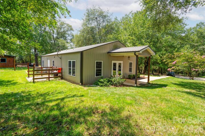 Property Photo:  244 Randall Road  NC 28152 
