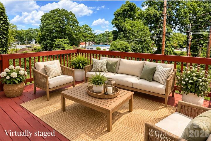 Property Photo: 117 Lookout Point Place NC 28115