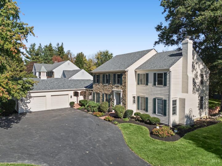 Property Photo: 9924 Huntersrun Lane OH 45242