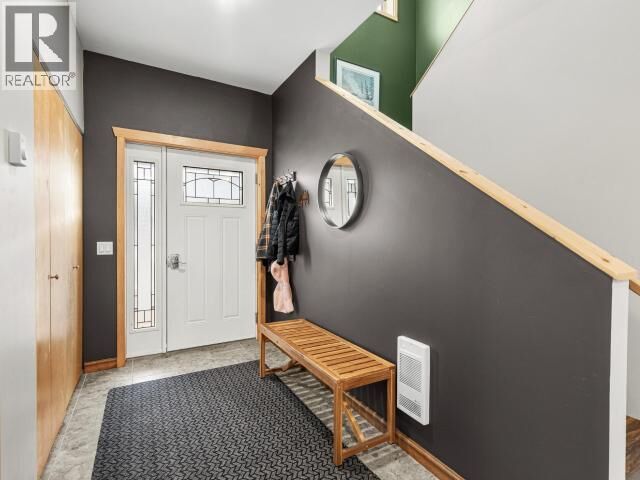 Property Photo:  17 Chakawana Lane  YT Y1A 0N4 