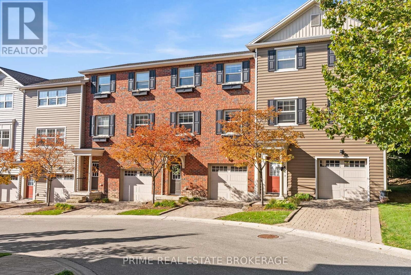 Property Photo:  1850 Beaverbrook Avenue 4  ON N6H 0G7 
