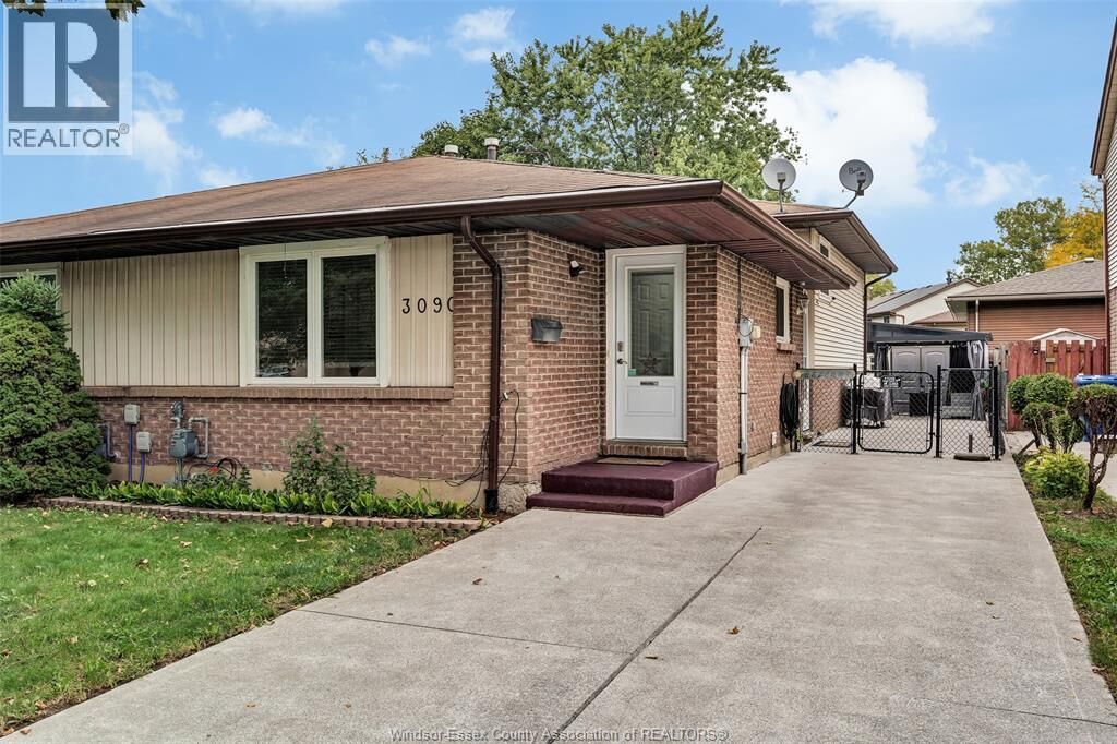 Property Photo: 3090 Fairlane Crescent ON N8W 4Y6