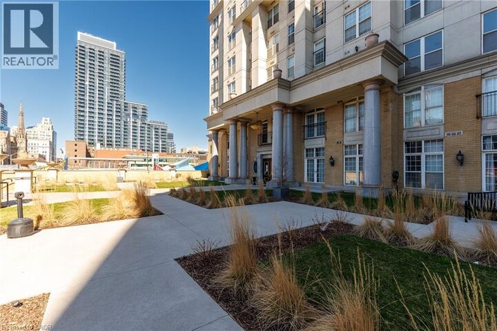 Property Photo:  135 James Street South 910  ON L8P 2Z6 