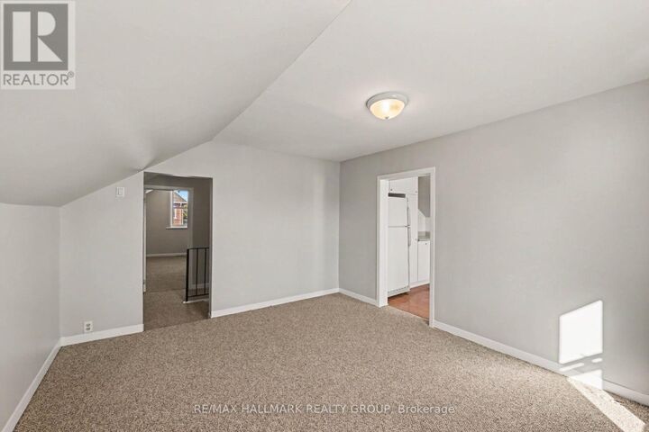 Property Photo: 216 Bell Street 1 ON K7S 1T3