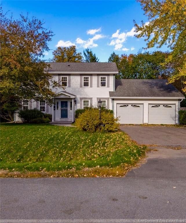 Property Photo:  44 Sprucewood Avenue  NB E2E 2H4 
