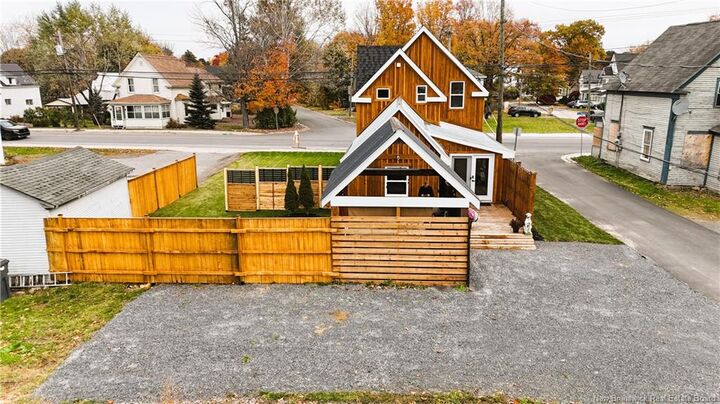 Property Photo:  728 Union Street  NB E3A 3N7 