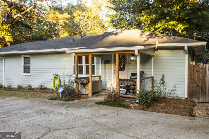 Property Photo: 212 Colquitt Street GA 30655