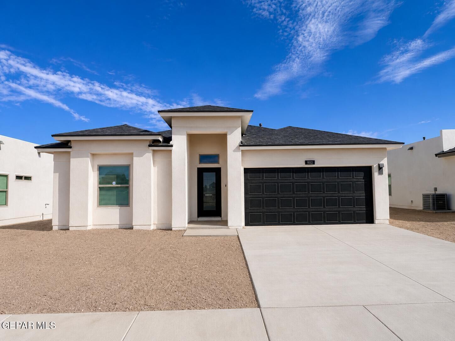 Property Photo: 902 Andrew Arroyos TX 79927