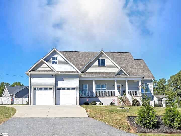 Property Photo:  121 Rogers Road  SC 29669 
