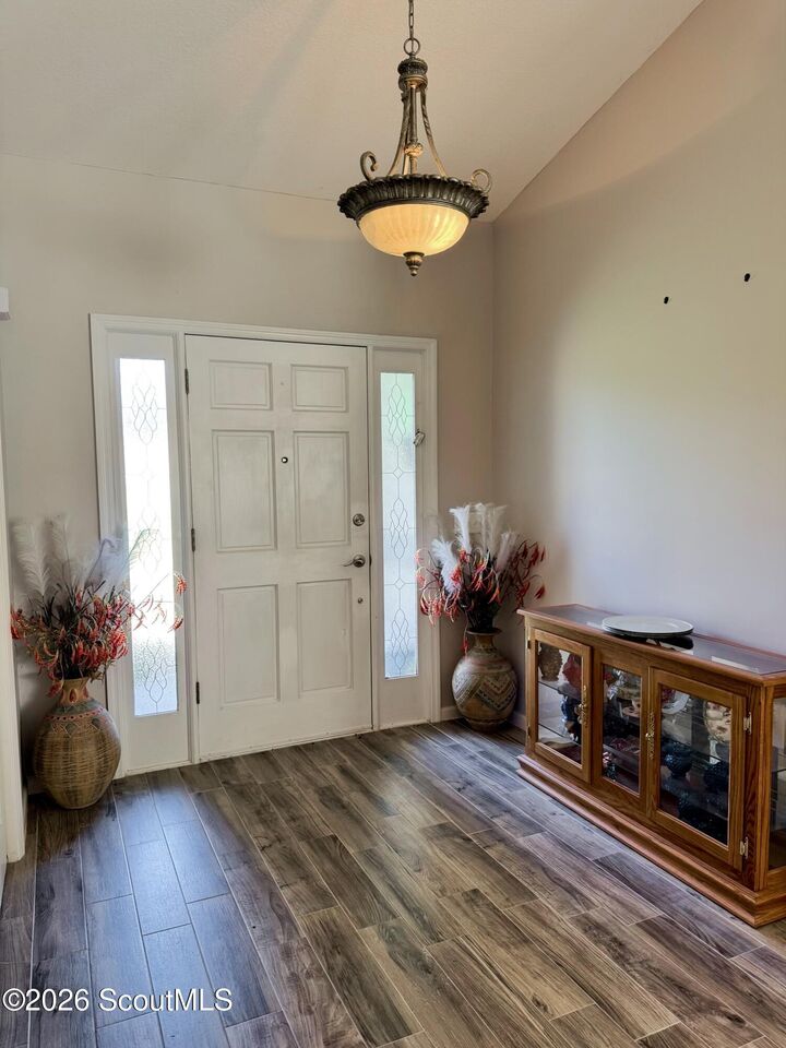 Property Photo:  908 Lang Avenue  GA 31569 