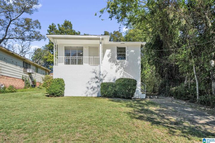 Property Photo:  1312 2nd Street  AL 35214 
