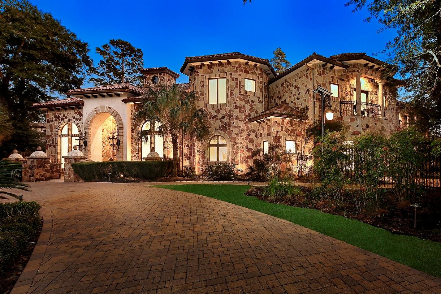Property Photo:  14 Electra Circle  TX 77382 