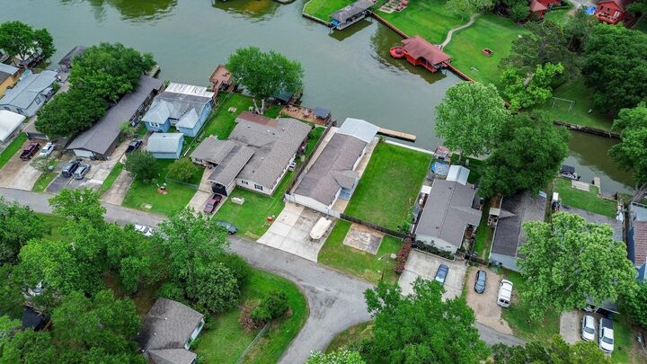 Property Photo: 14186 &Amp 14184 Shadow Bay Drive TX 77318