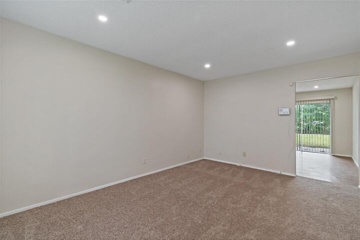 Property Photo: 14515 Essendine Lane TX 77045