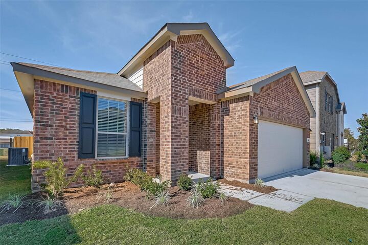 Property Photo:  2606 Summer Lane  TX 77489 
