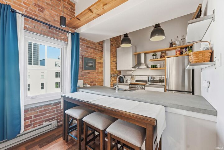Property Photo:  112 W Washington Boulevard 435  IN 46802 
