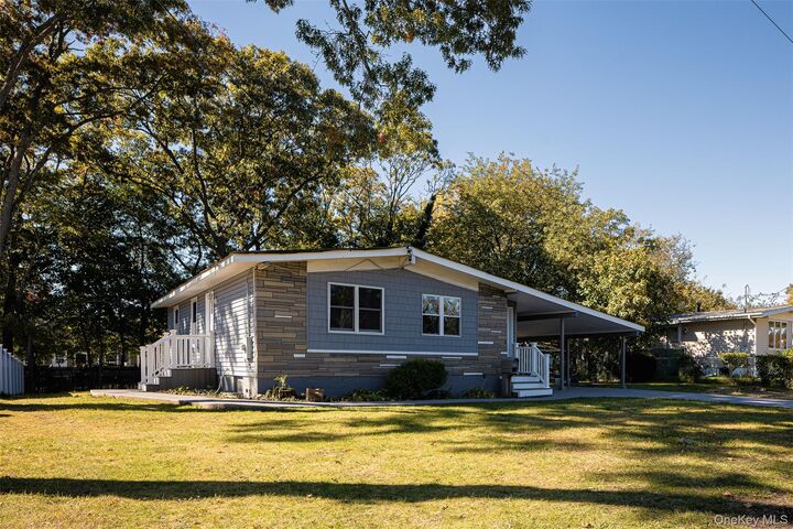 Property Photo:  76 Samuel Street  NY 11779 