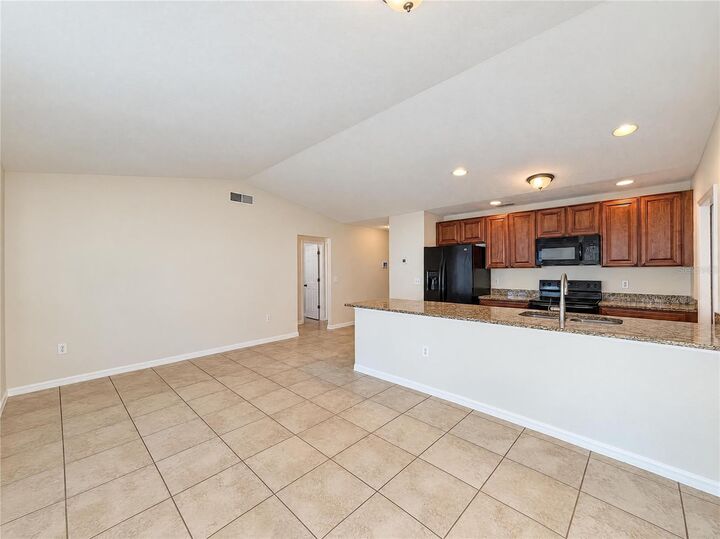 Property Photo:  7606 Leon Avenue  FL 33637 