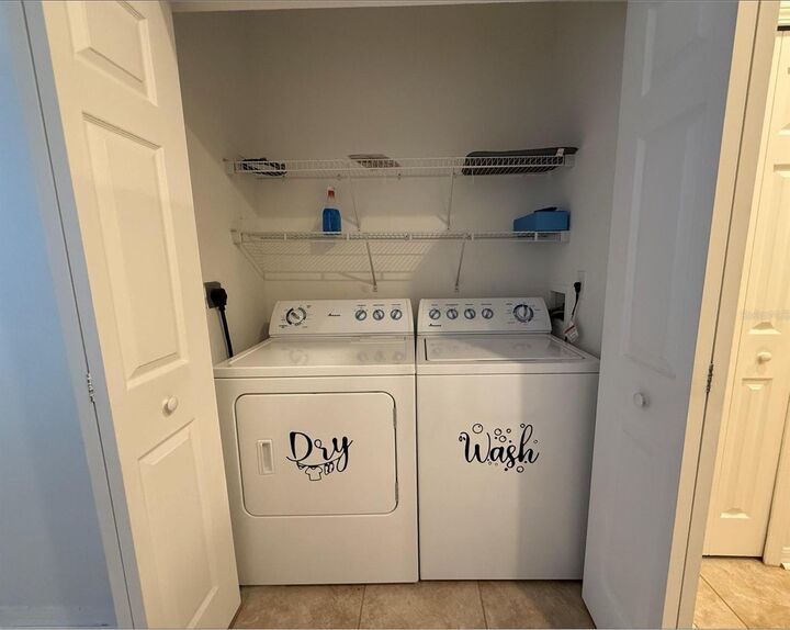Property Photo:  11035 Winter Crest Drive  FL 33569 