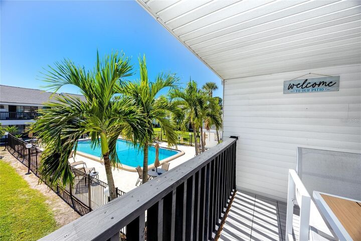 Property Photo:  607 Haven Place 607  FL 34689 