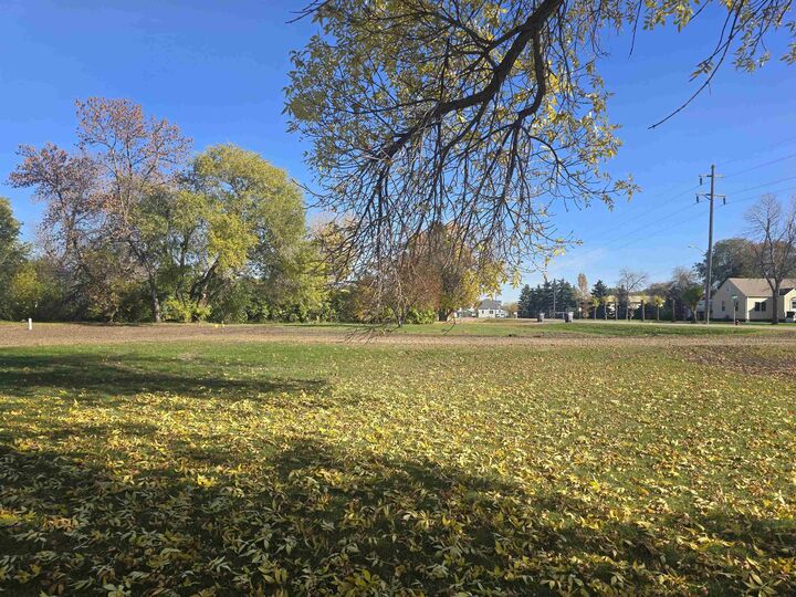 Property Photo:  112 NE 2nd St.  ND 58785 