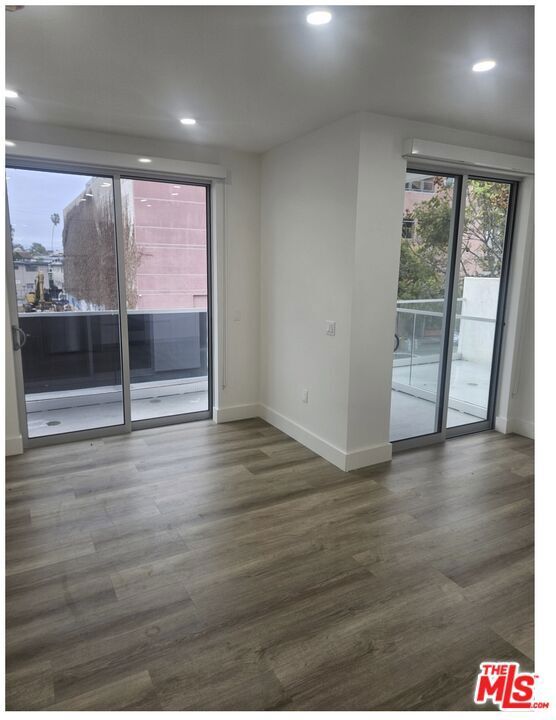 Property Photo: 3451 Motor Avenue 201 CA 90034