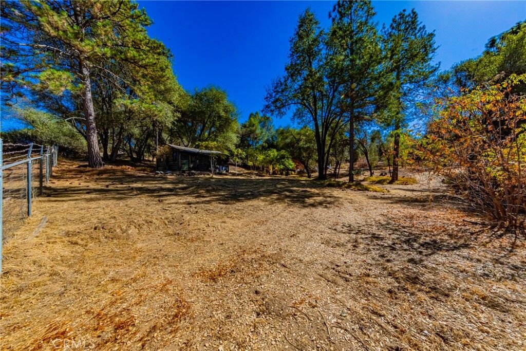 Property Photo: 0.52 Ac Daisy Lane CA 93644