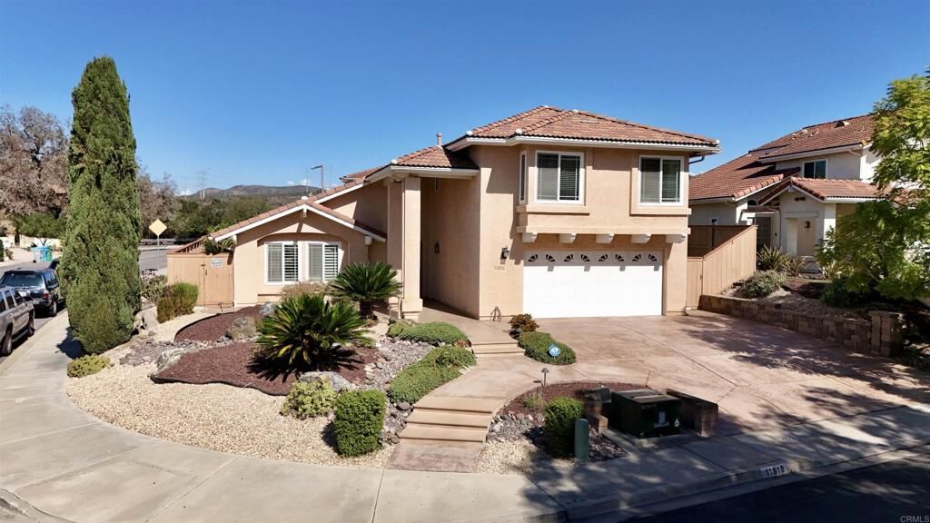 Property Photo:  11810 Calamar Drive  CA 92124 
