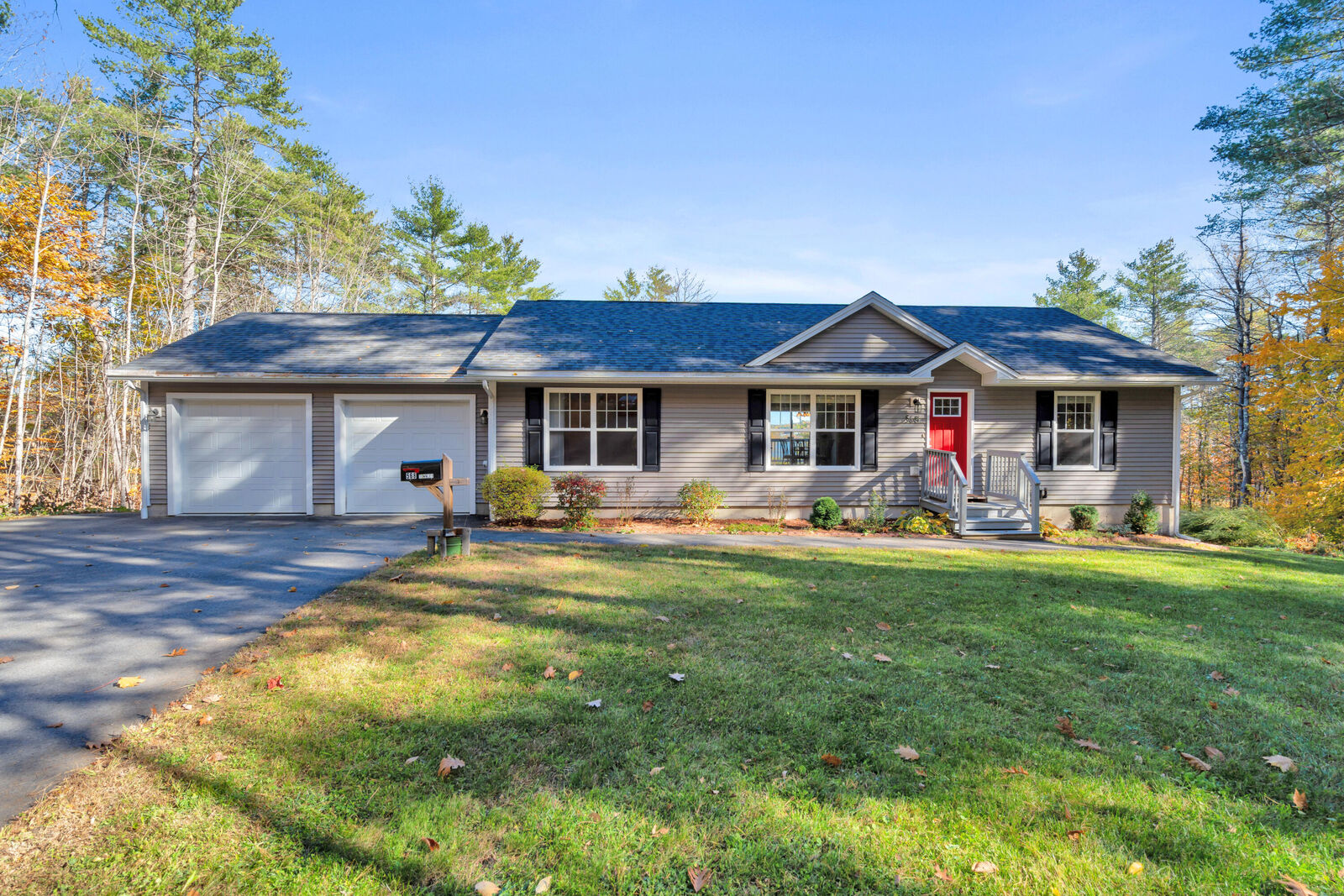 Property Photo: 568 Sawyer Road ME 04236