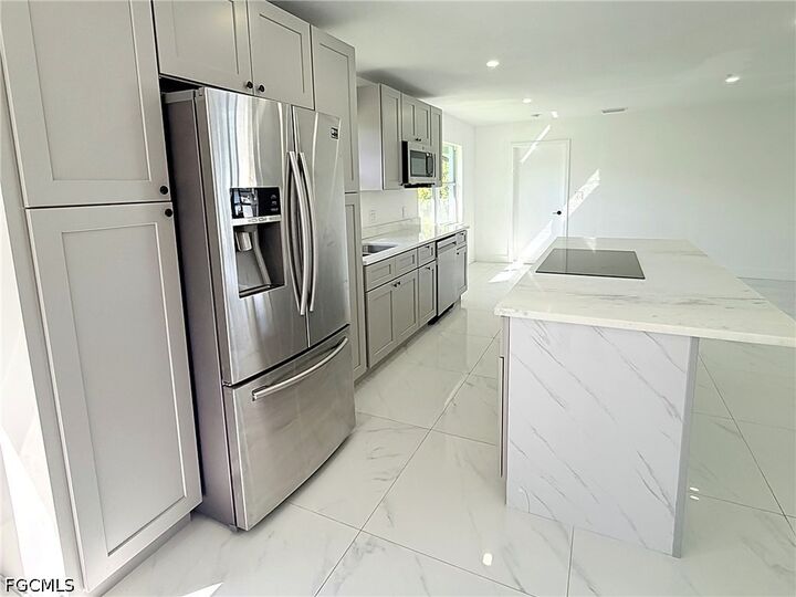 Property Photo: 3615 Country Club Boulevard FL 33904