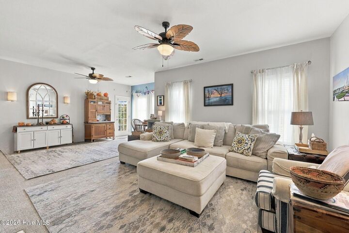 Property Photo:  111 Palmetto Place Circle  NC 28516 