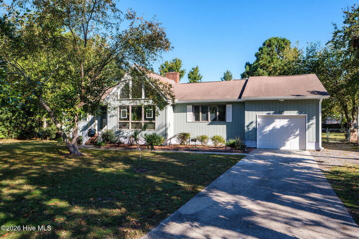 Property Photo: 207 Oak Ridge Drive NC 27932