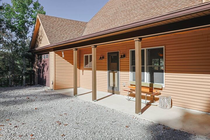 Property Photo: 1403 Elk Lake Resort Road KY 40359